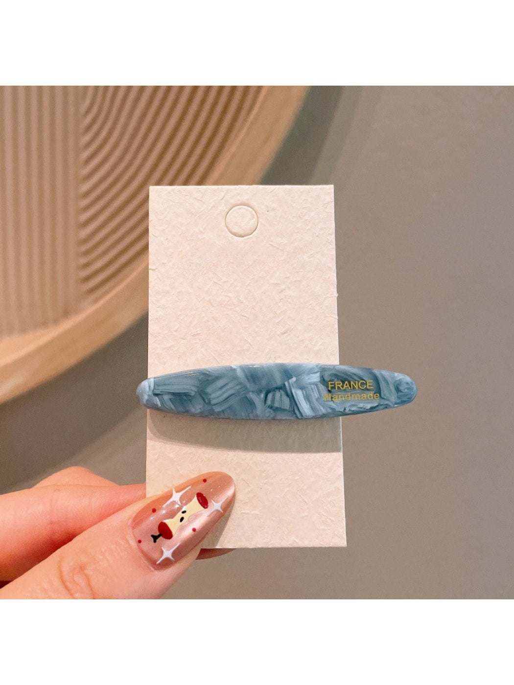 Beau - Acetate Oval Duckbill Side Hair Clip