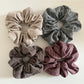 Gifty - Sweet Knit Striped Scrunchie
