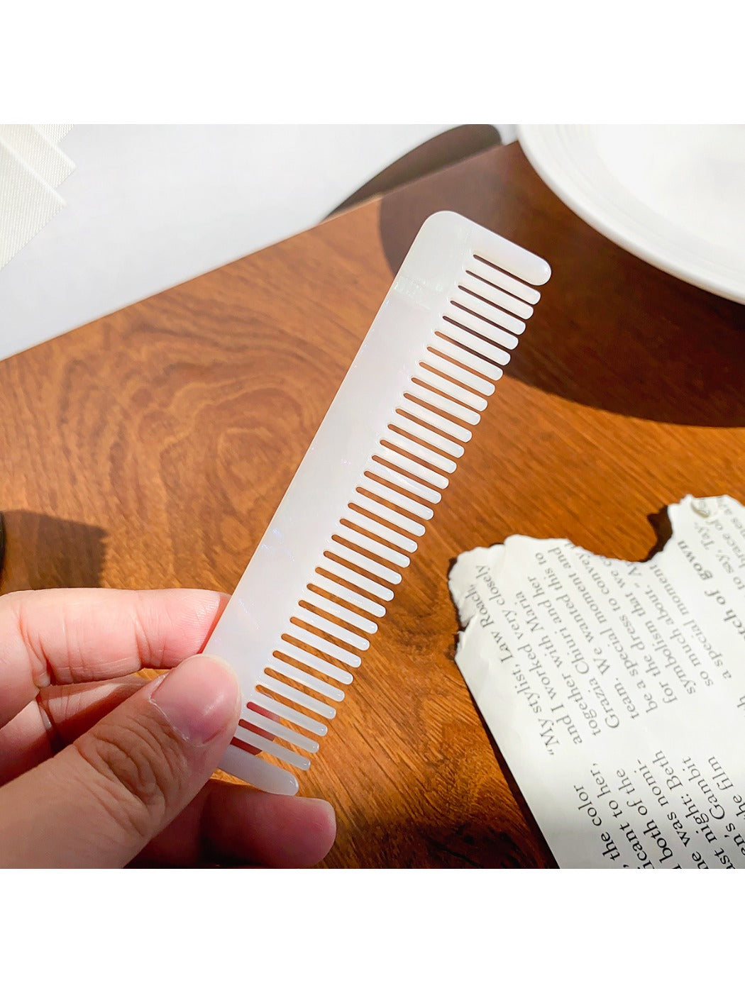Camerow - Stylish Acetate Hair Comb Minimalist Design