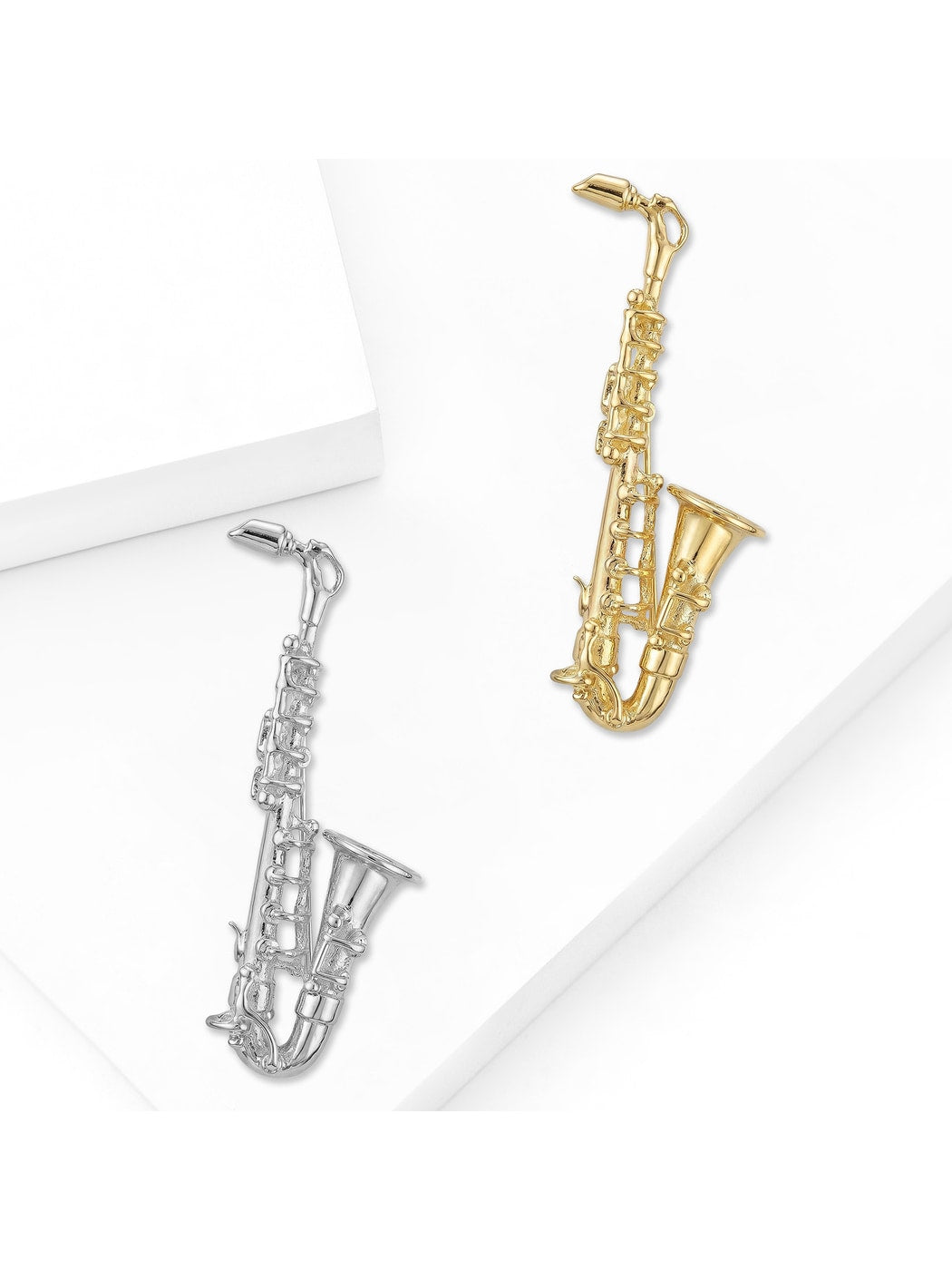 Brovia - Simple Music Theme Saxophone Brooch