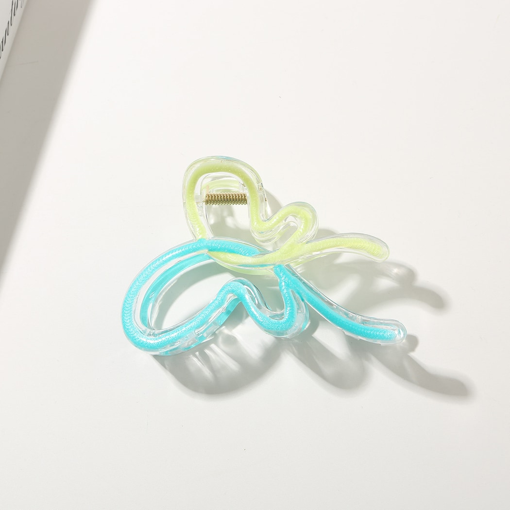 Beau - Sweet Butterfly Gradient Finish Hair Claw Clip