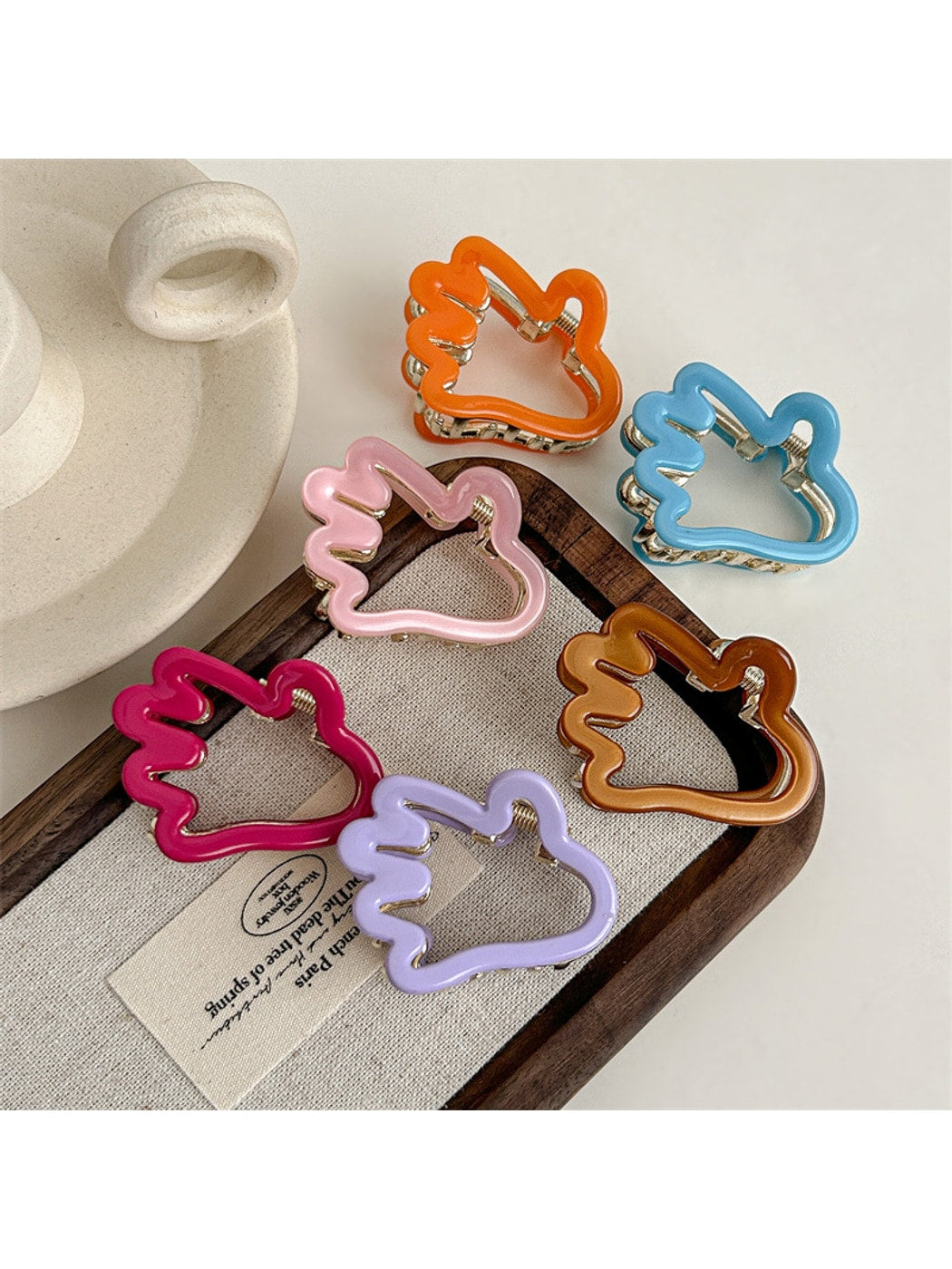 Beau - Simple Hand Silhouette Acetate Claw Clip