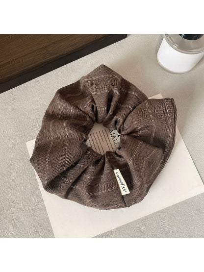 Gifty - Versatile Fabric Striped Scrunchie