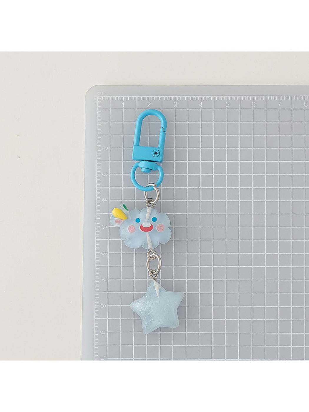 Keypus - Adorable Cloud Shaped Star Keychain