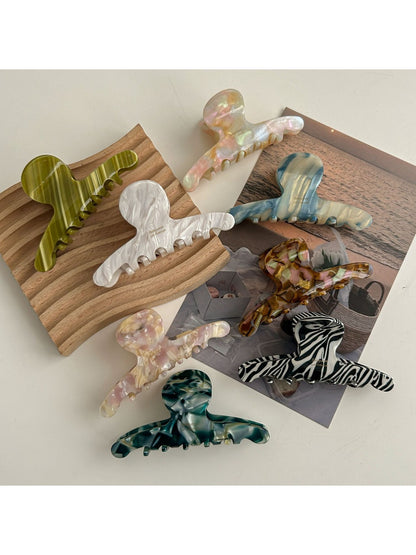 Beau - Elegant Ombre Hair Claw Clip