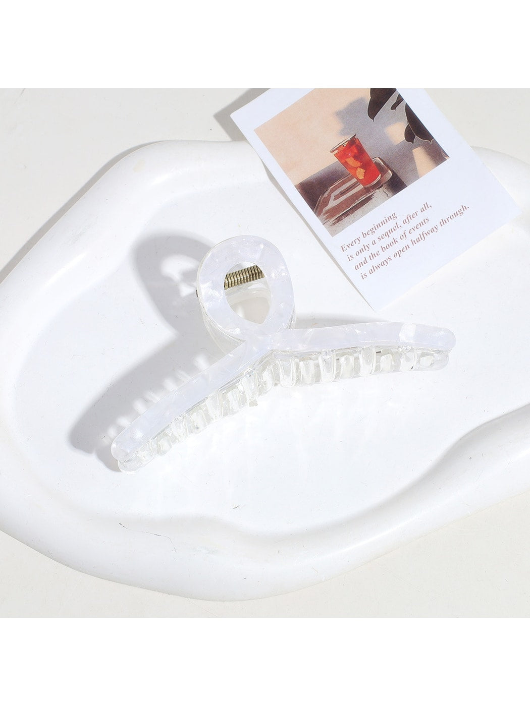 Beau - Floral Print Y-Shaped Plastic Alloy Claw Clip