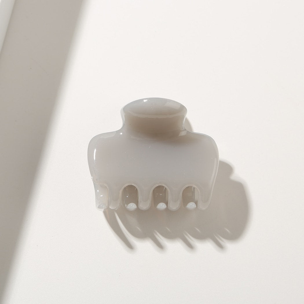 Beau - Simple Glossy Geometric Hair Claw Clip