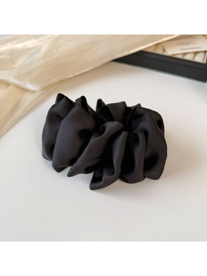 Beau - Pleated Cross Detail Polyester Banana Clip
