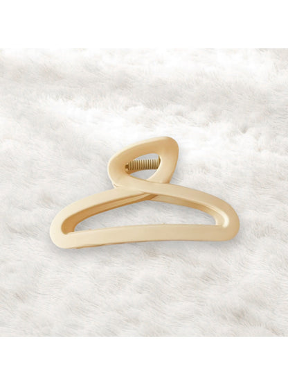 Beau - Matte Hollow Geometric Plastic Hair Claw Clip