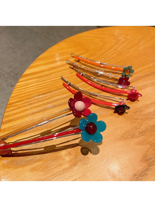 Beau - Plastic Alloy Flower Design Hair Clip