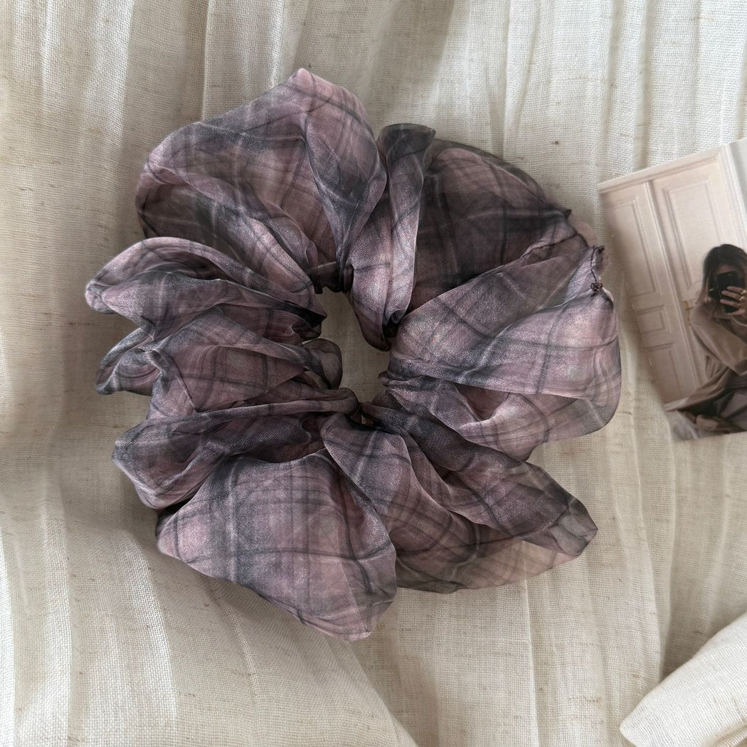 Gifty - Ruffled Polyester Print Scrunchie