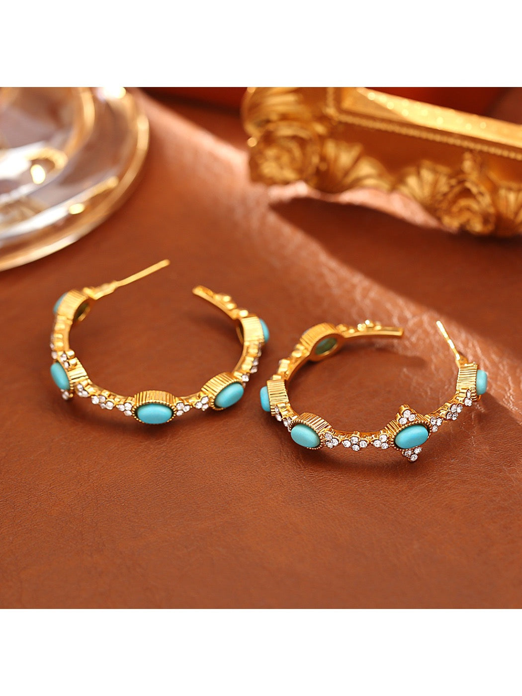 Earedge - Maillard Style C Hoop Earrings