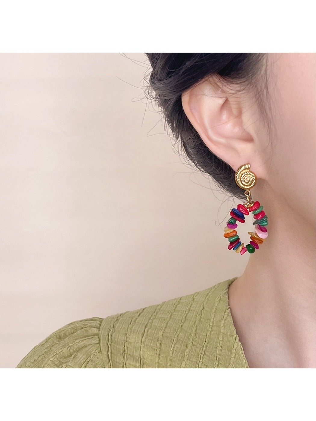 Earedge - Elegant Rainbow Dangle Earrings