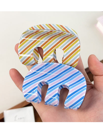 Beau - M-Shaped Hair Clip