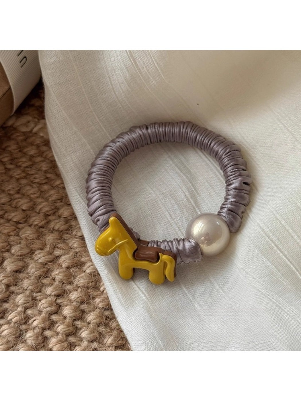 Gifty - Hair Tie with Pony Charm