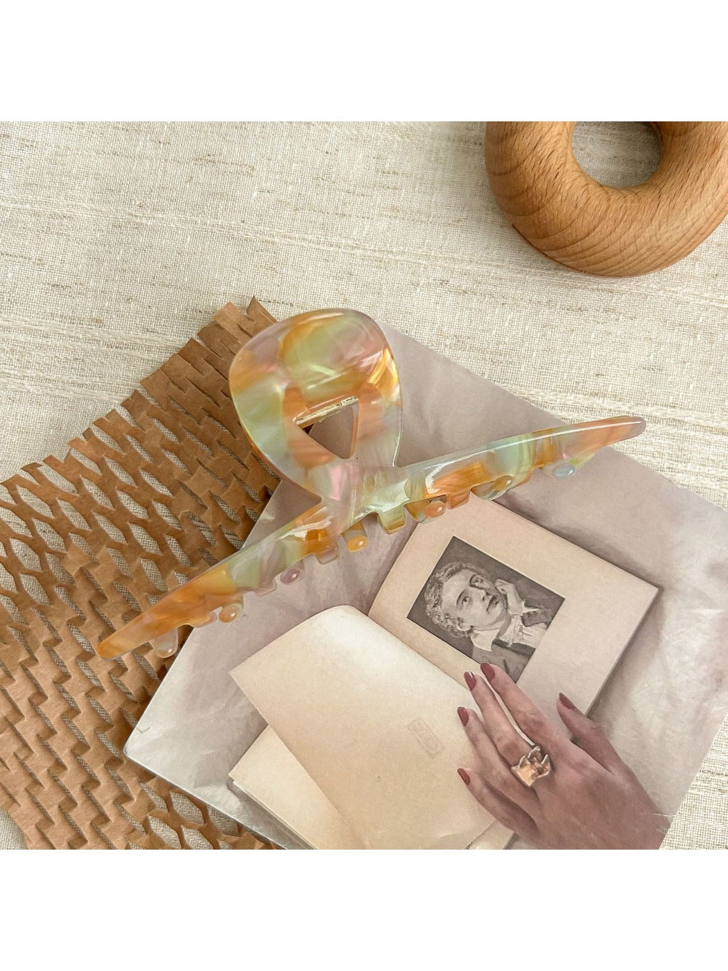 Beau - Summer Chic Claw Clip