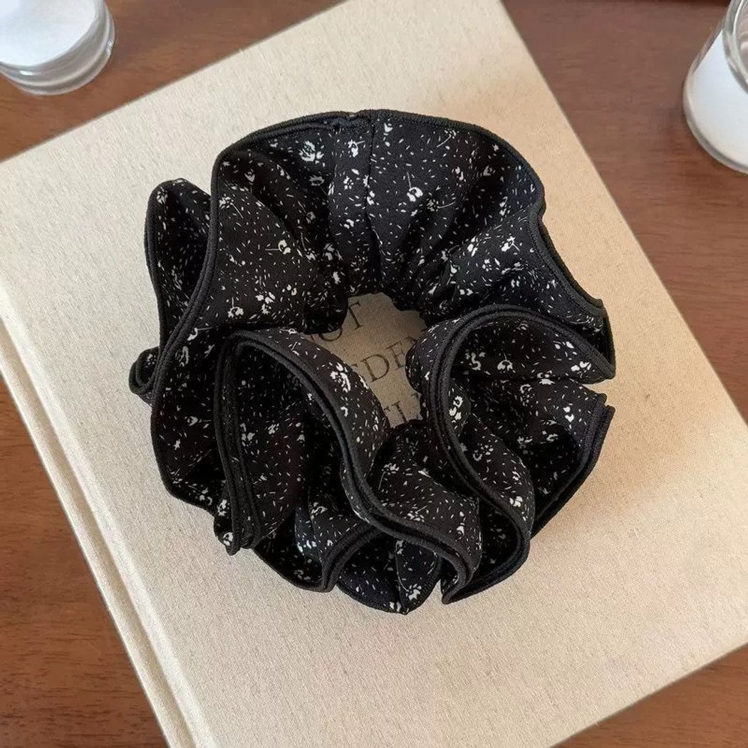 Gifty - Ruffled Floral Polyester Scrunchie