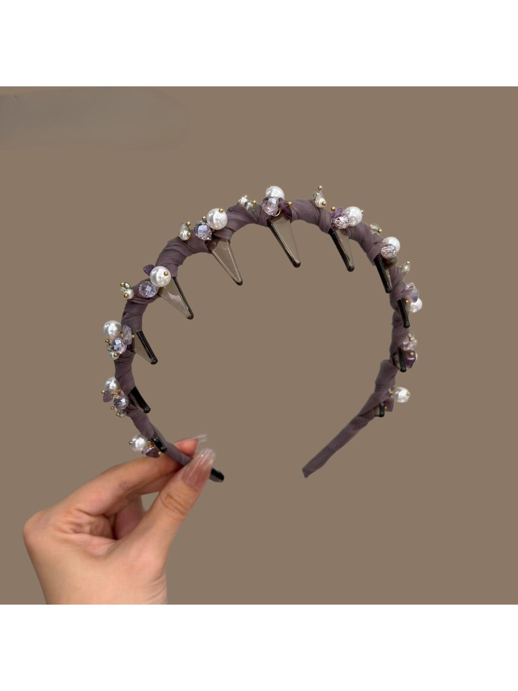 Side view of Gifty headband showing wrapped tulle design and non-slip grip