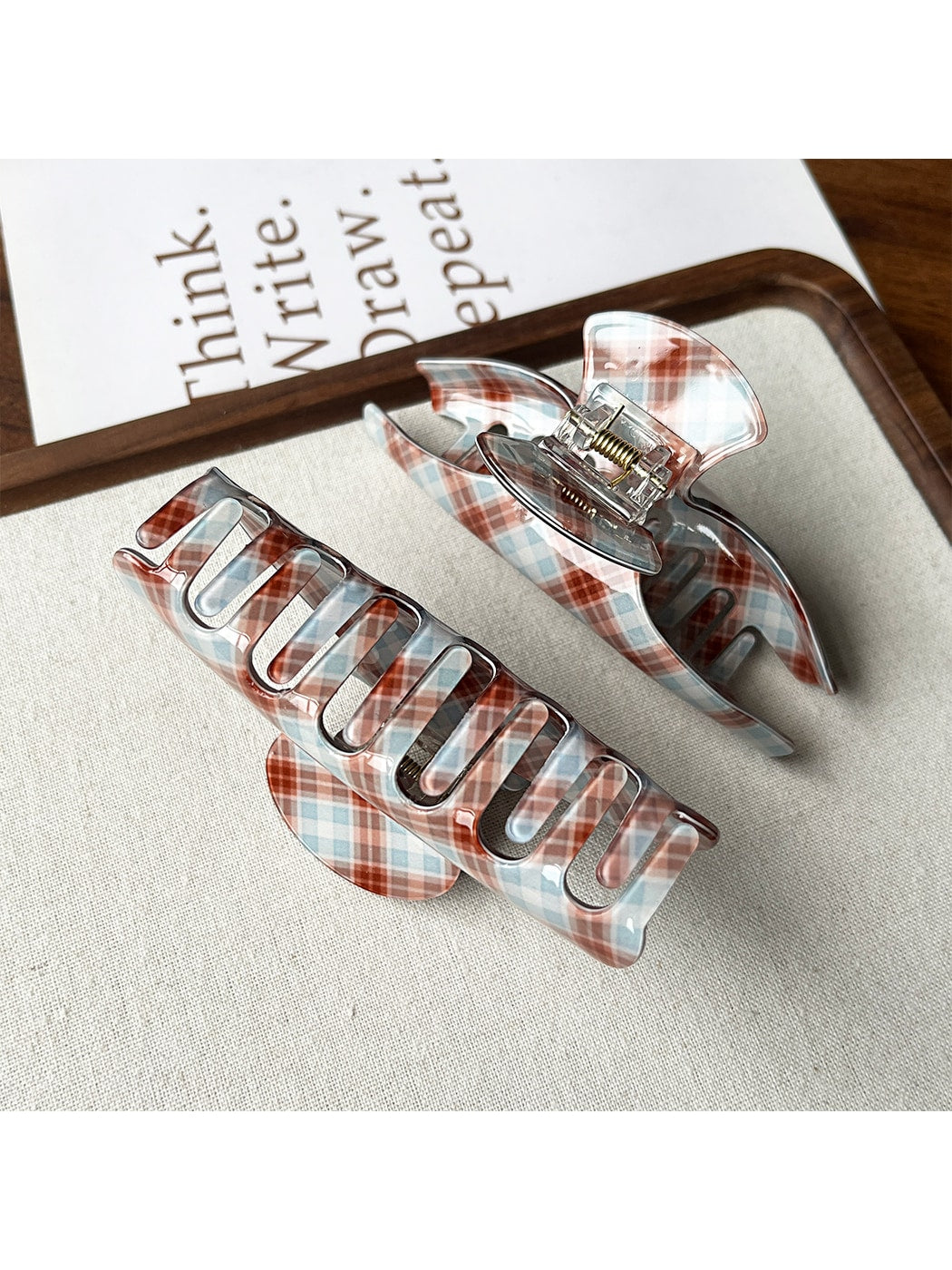 Beau - Modern Minimalist Plaid Hair Claw Clip