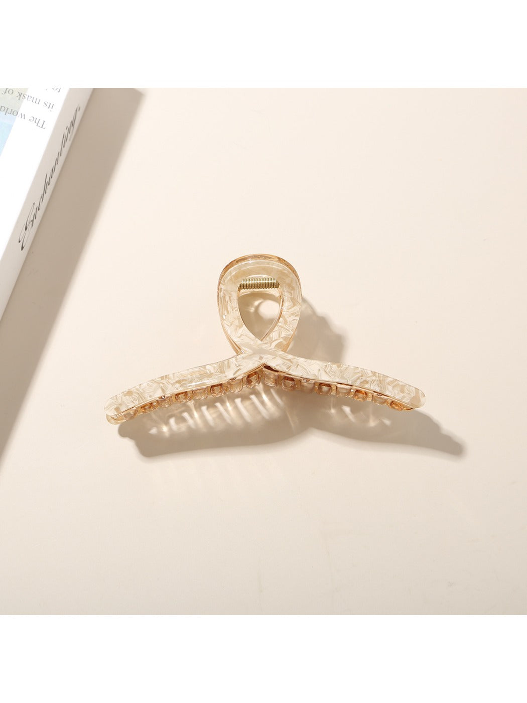 Beau - Vintage Geometric Claw Clip