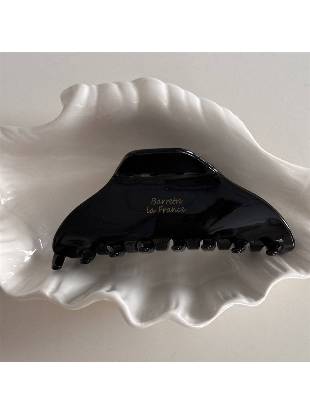 Beau - Irregular Acetate Fiber Glossy Finish Claw Clip
