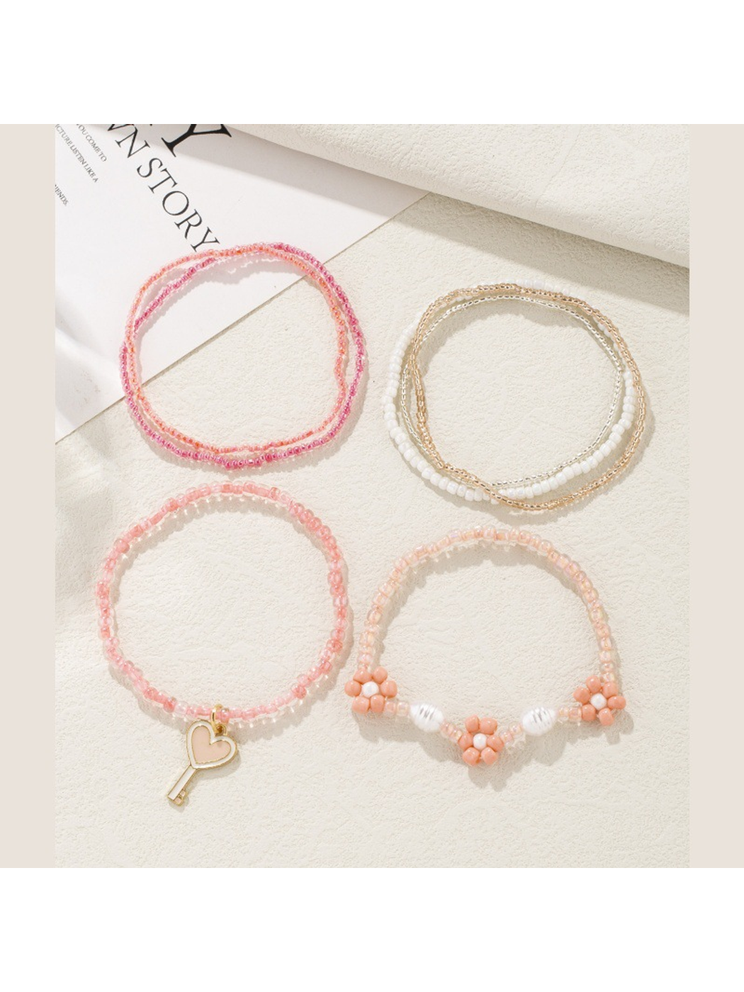 Lovra - Heart Key Charm Beaded Style Bracelet
