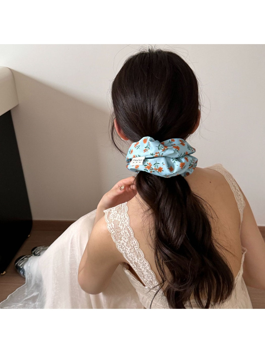 Gifty - Sweet Floral Pattern Polyester Hair Tie Scrunchie
