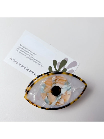 Beau - Fashionable Big Eye Hair Clip