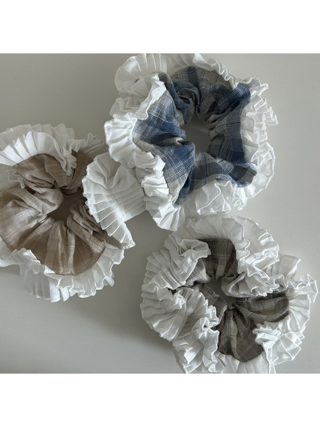 Gifty - Ruffled Minimalist Polyester Hair Scrunchie