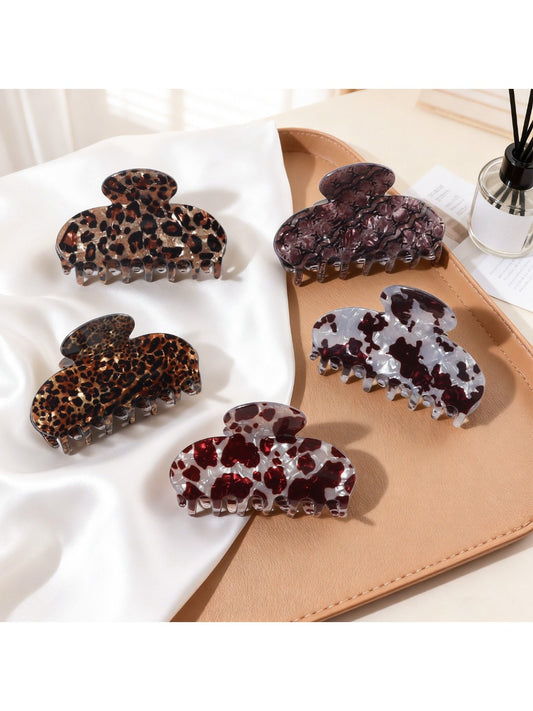 Beau - Leopard Print Half Moon Claw Clip