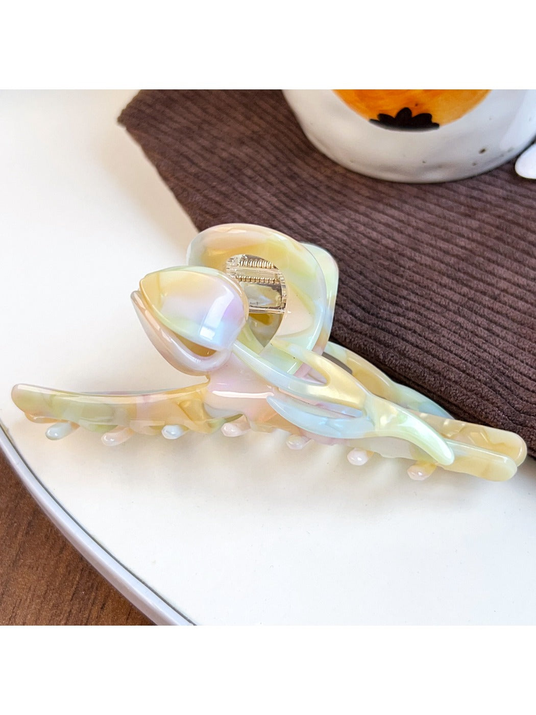Beau - Sweet Floral Tulip Shape Hair Claw Clip