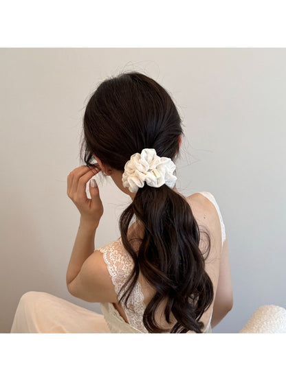 Gifty - Polyester Bow Sparkle Detail Scrunchie Hair Tie