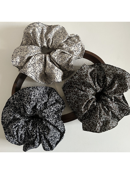 Gifty - Vintage Floral Simple Polyester Scrunchie