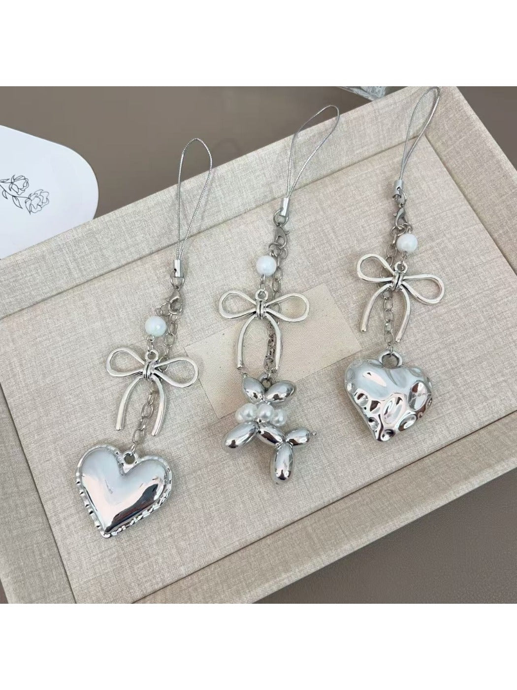 Keypus - Minimalist Modern Bow Charm Keychain