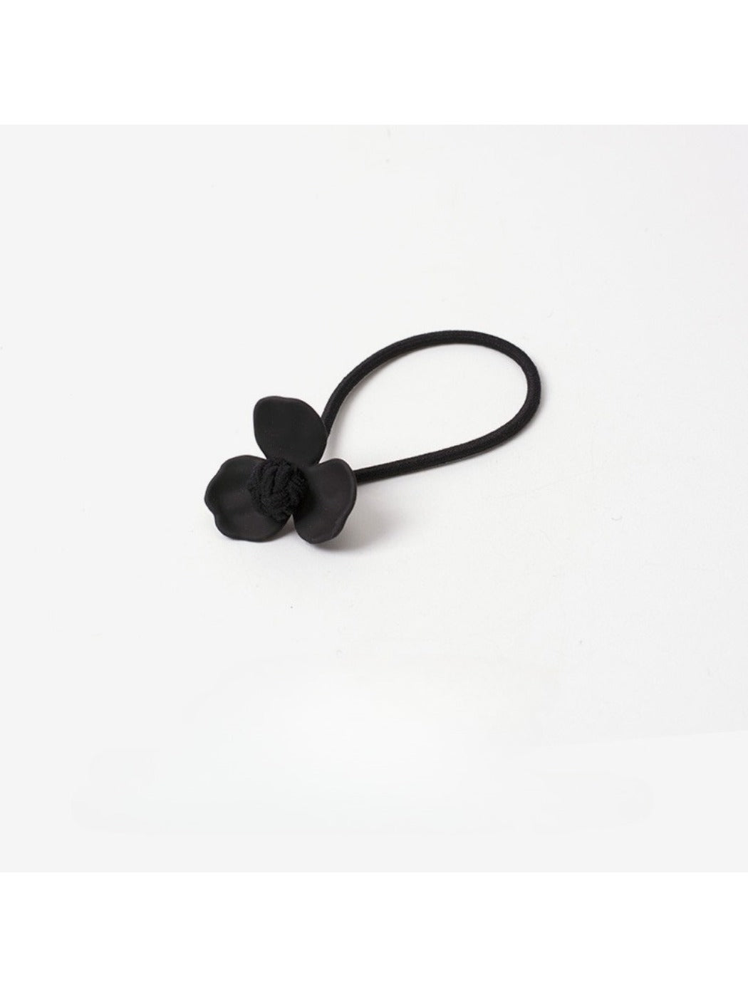 Gifty - Elegant Petal Shaped Hair Tie