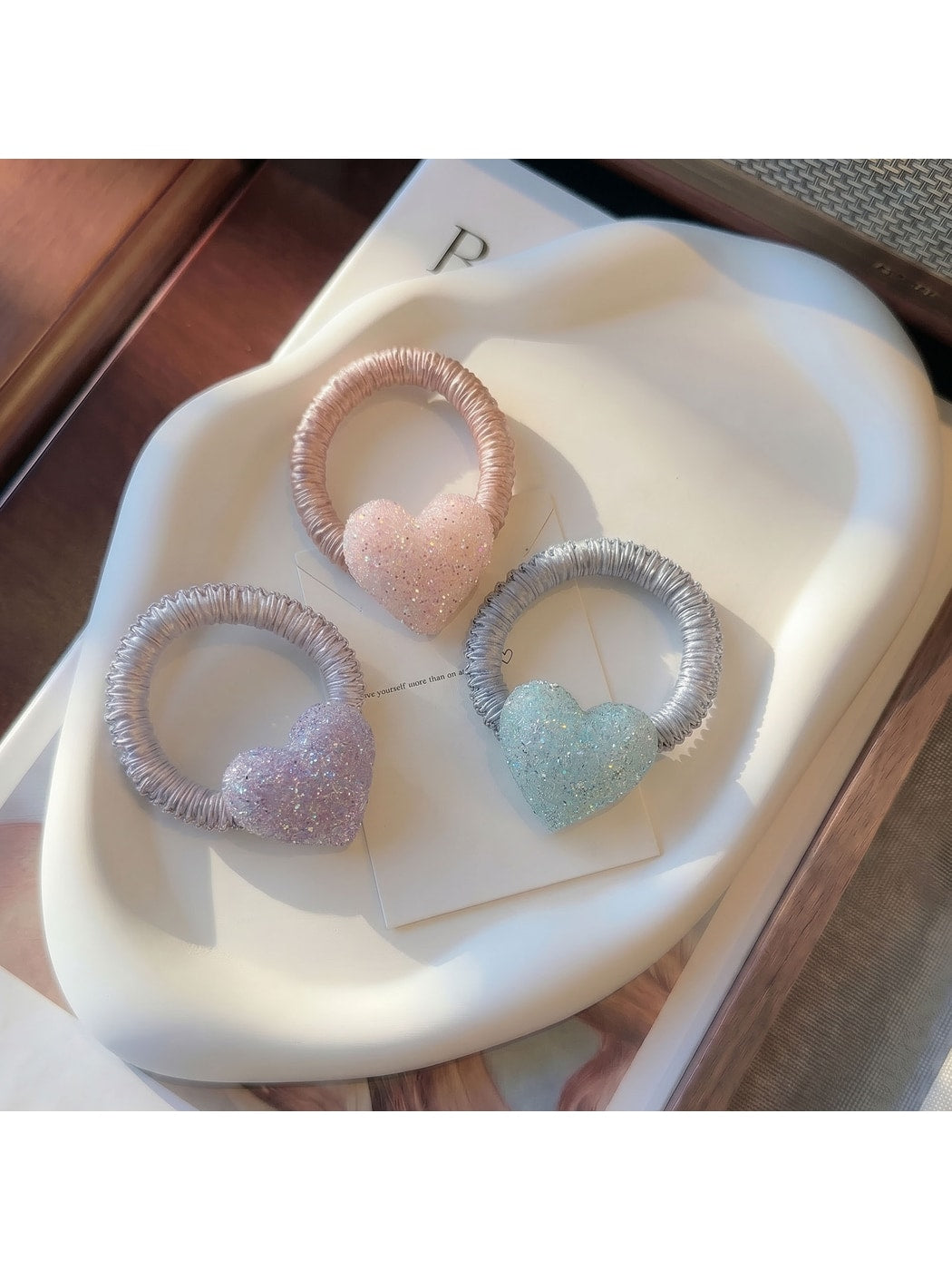 Gifty - Shimmer Heart Detail Elastic Hair Tie