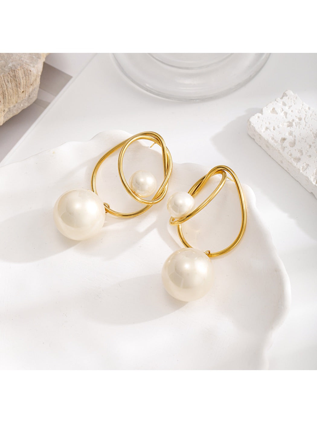 Earedge - Chic Geometric Shape Earrings