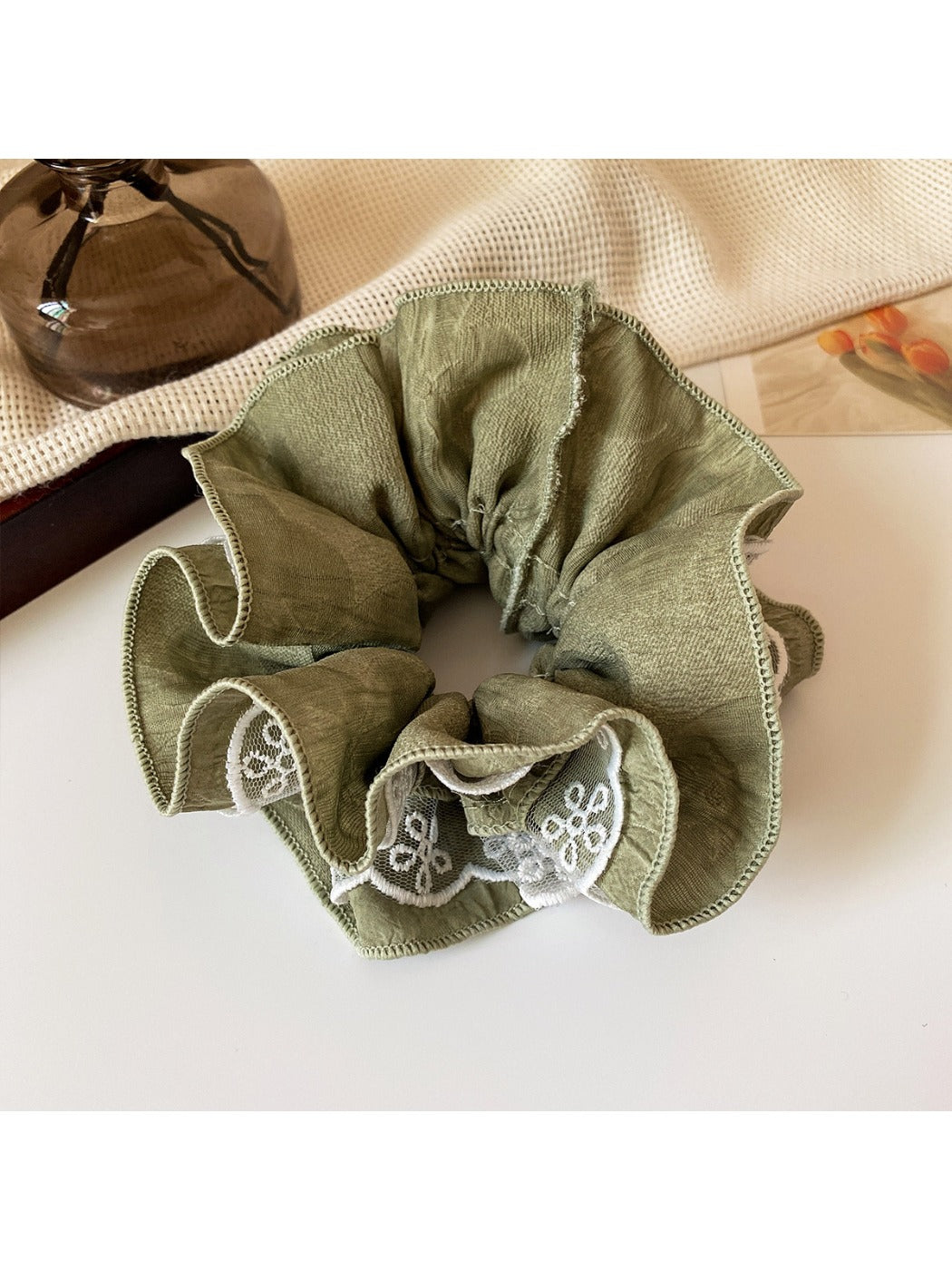 Gifty - Soft Spring Ruffle Hair Ring