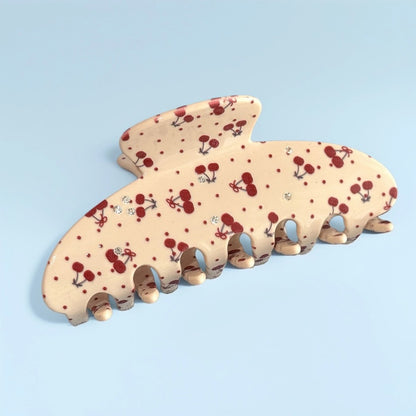 Beau - Delicate Floral Hair Claw Clip