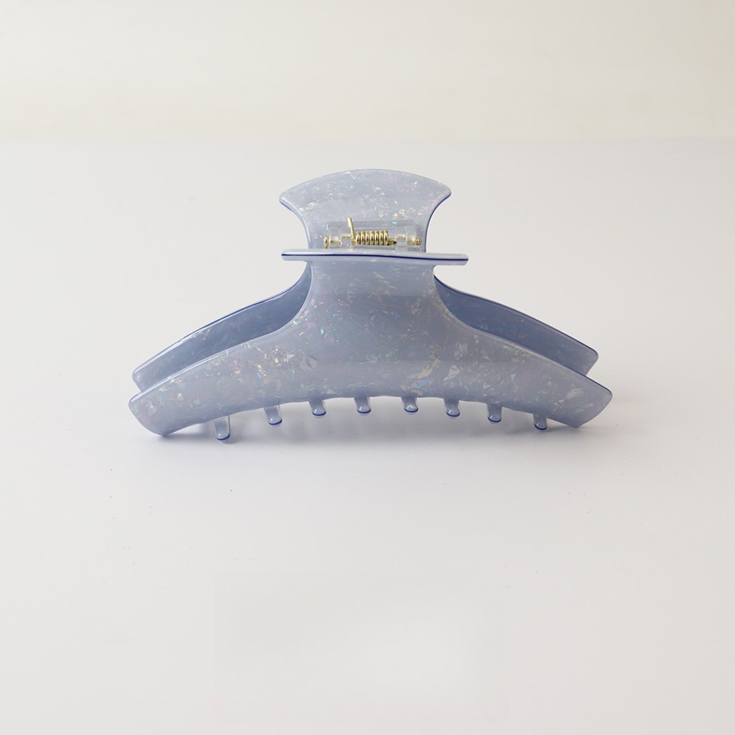 Beau - Simple Curved PVC Geometric Claw Clip