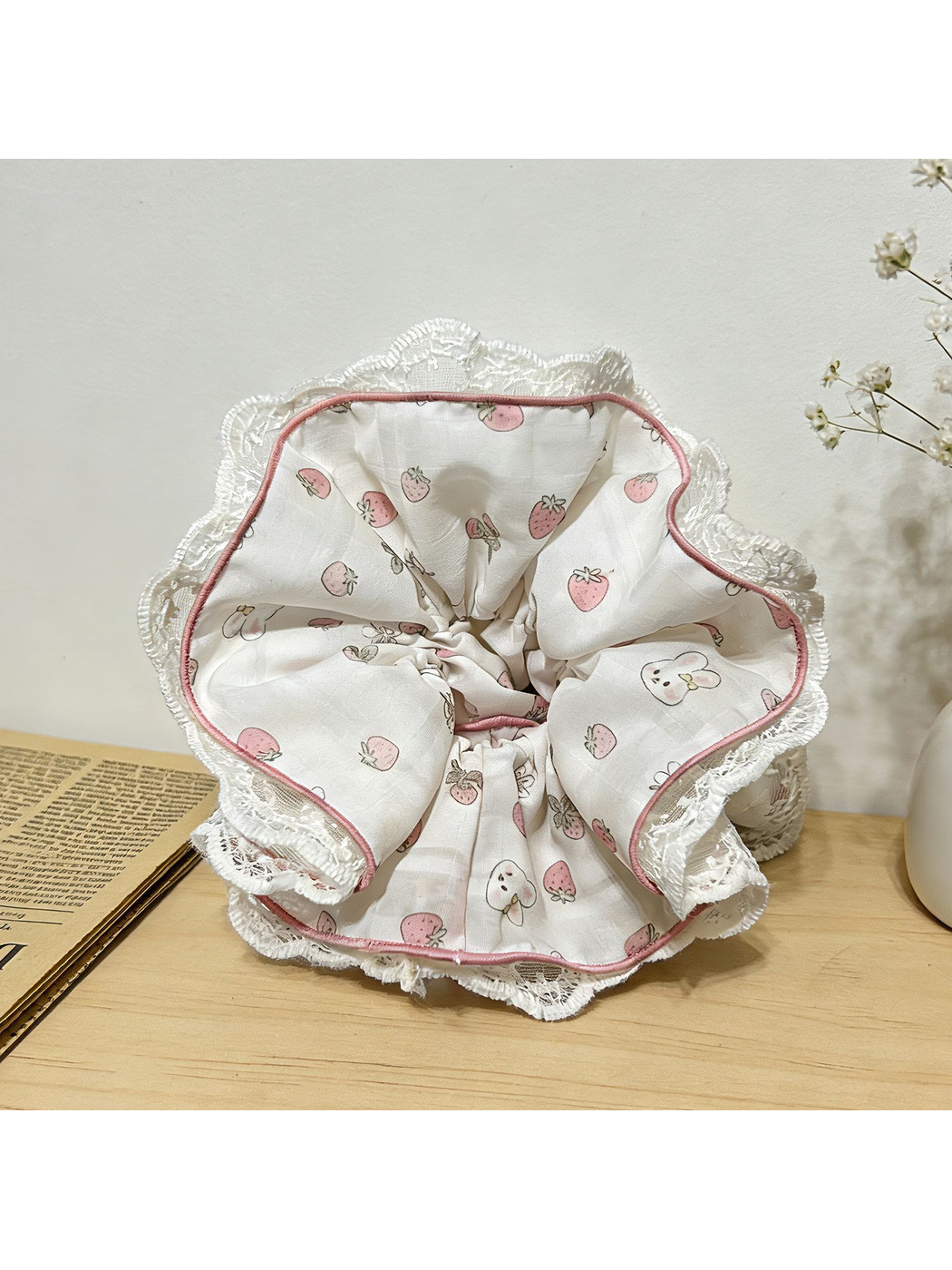 Gifty - Ruffled Lace Strawberry Hair Scrunchie