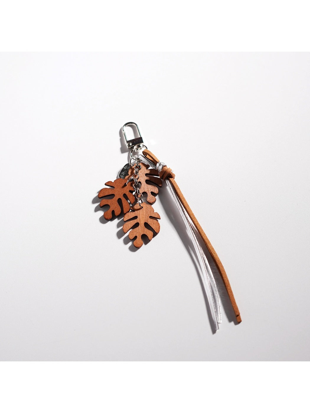 Top view of green leaf shaped Keypus keychain showing detailed veins