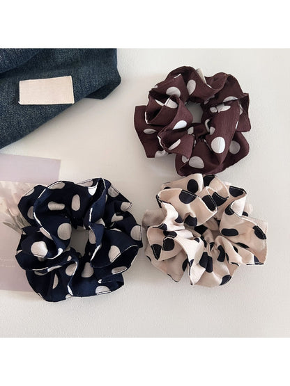 Gifty - Vintage Polka Dots Scrunchie