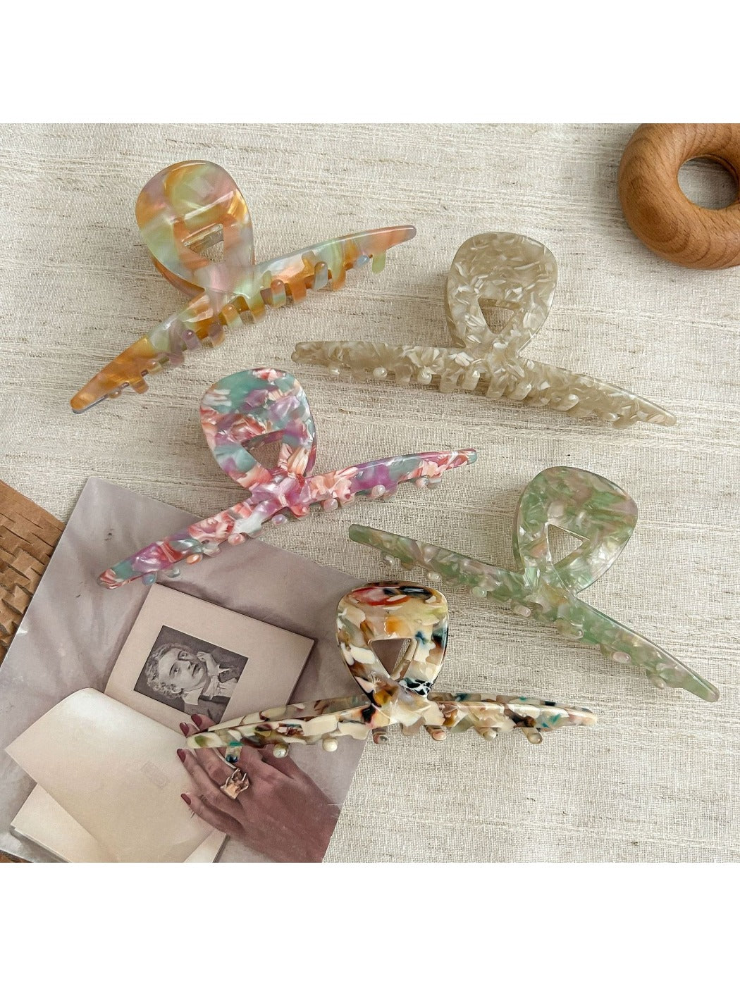 Beau - Summer Chic Claw Clip