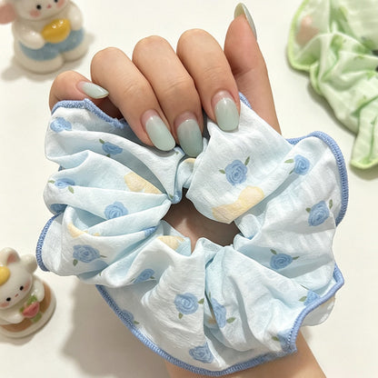 Gifty - Roses Floral Print Ruffled Scrunchie