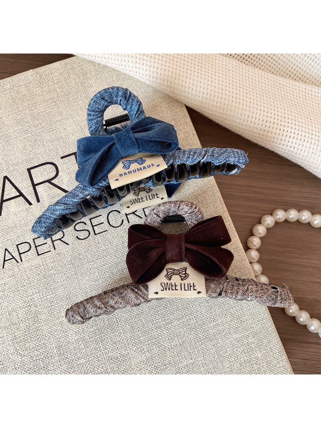 Beau - Velvet Bow Claw Clip