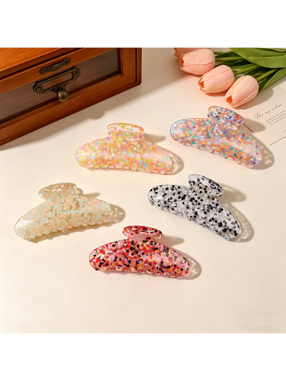 Beau - Heart Textured Half Round Claw Clip