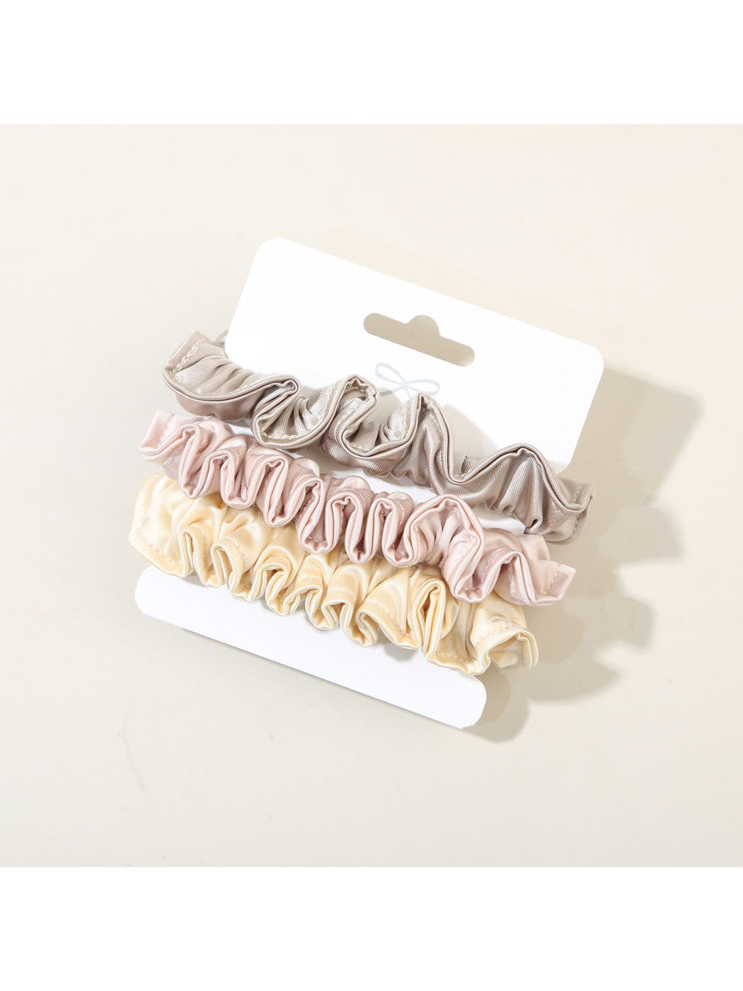 Gifty - Elegant Satin Hair Scrunchies 3 Pack