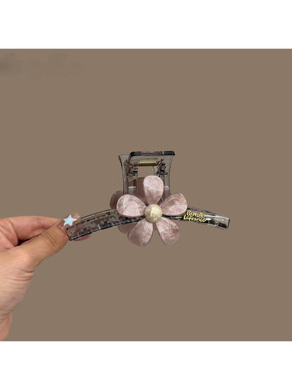 Beau - Plastic Floral Shape Decorative Claw Clip