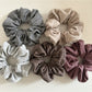 Gifty - Sweet Knit Striped Scrunchie